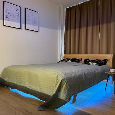 Ne-Doma Daire Chomutov Dış mekan fotoğraf